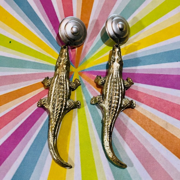 Vintage Jewelry - Killer silver croc earrings vintage 80's new wave